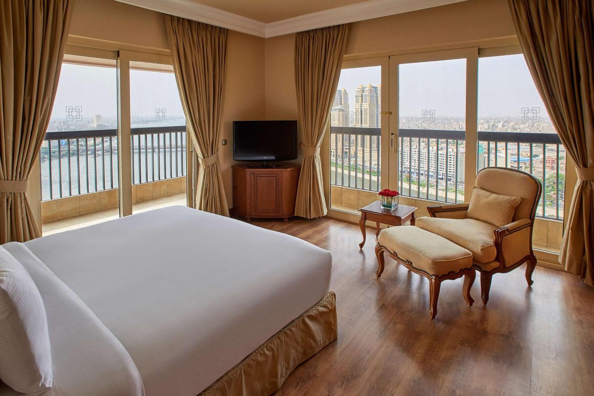 Hilton Cairo Zamalek Residences Giza Exterior photo