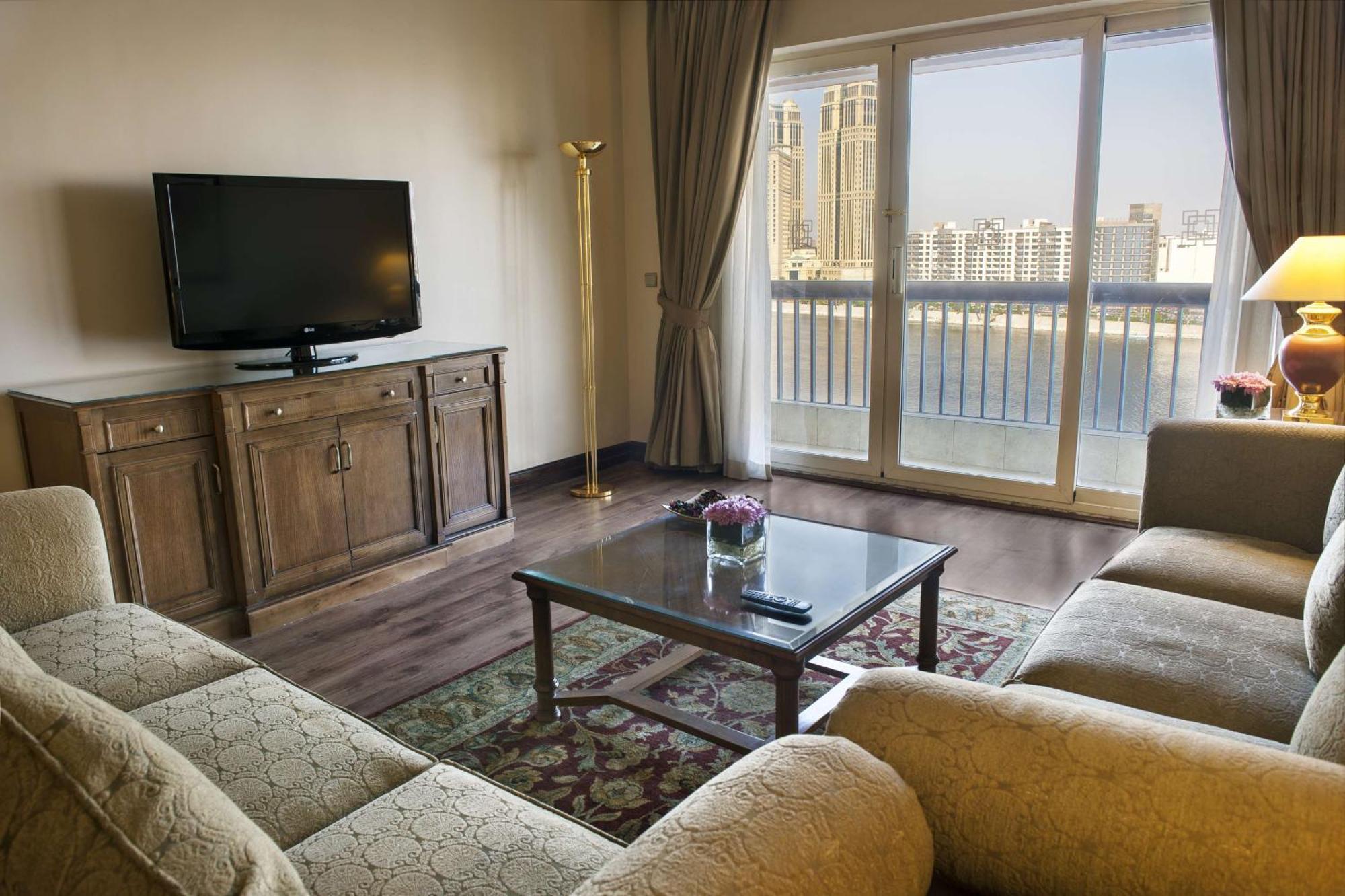 Hilton Cairo Zamalek Residences Giza Exterior photo