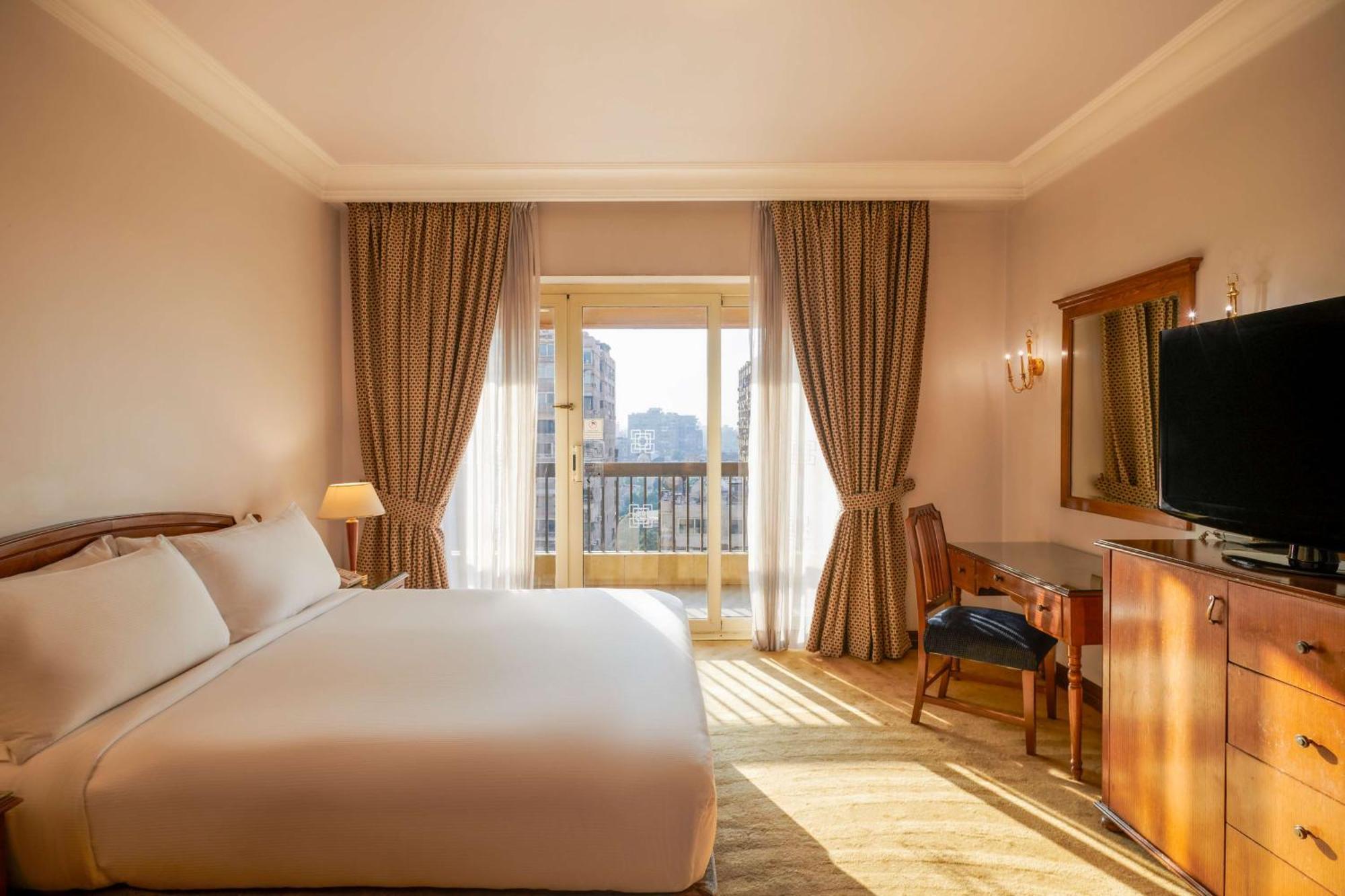 Hilton Cairo Zamalek Residences Giza Exterior photo