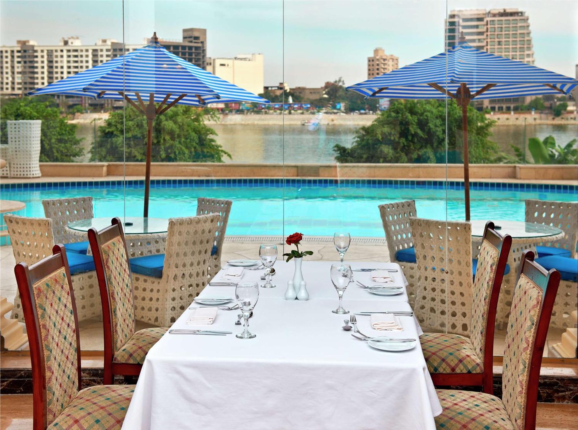 Hilton Cairo Zamalek Residences Giza Exterior photo