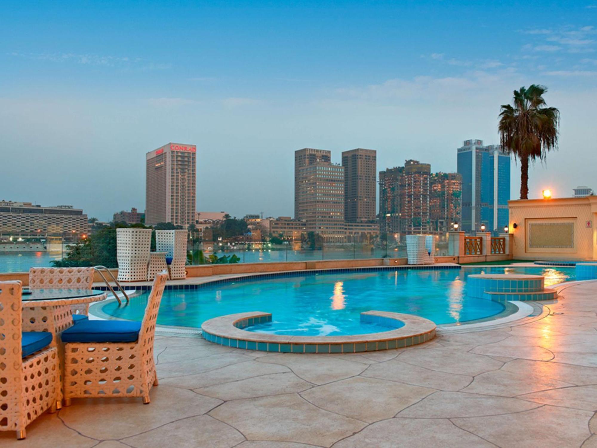 Hilton Cairo Zamalek Residences Giza Exterior photo